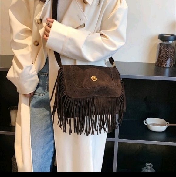 BROWN CHOCOLATE MEDIUM FRINGE BOHEMIAN BAG - Picture 5 of 12